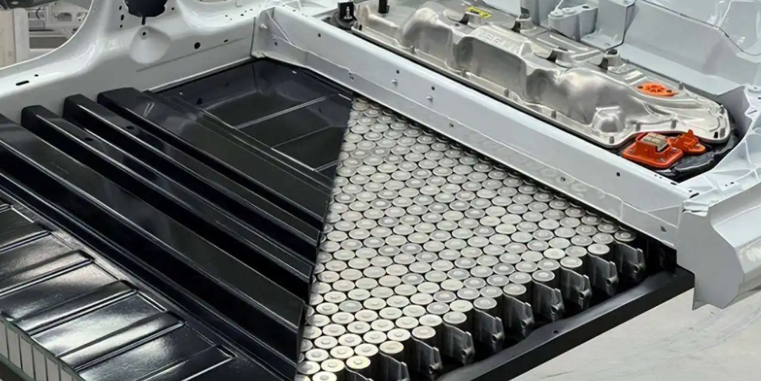 电芯.png 电芯.png