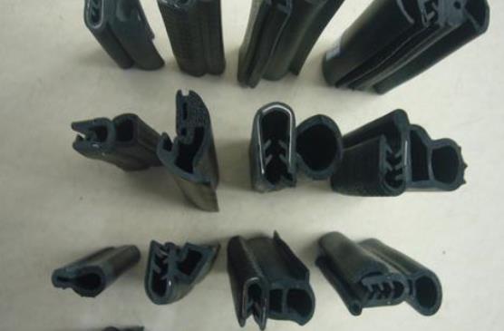 汽车门窗密封条.jpg 汽车门窗密封条.jpg