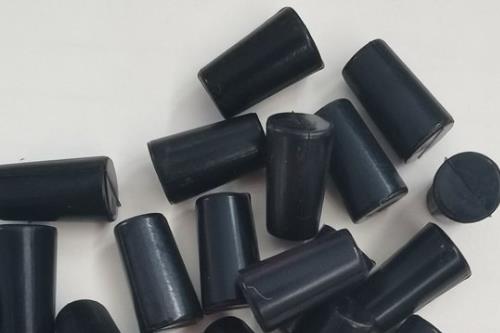 橡胶塞.jpg 橡胶塞.jpg